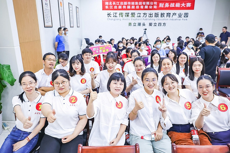 YANG1880_副本.jpg YANG1880_副本.jpg