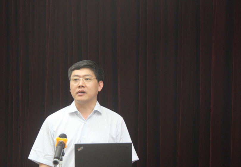 長(zhǎng)江傳媒董事、副總經(jīng)理萬(wàn)智發(fā)表講話